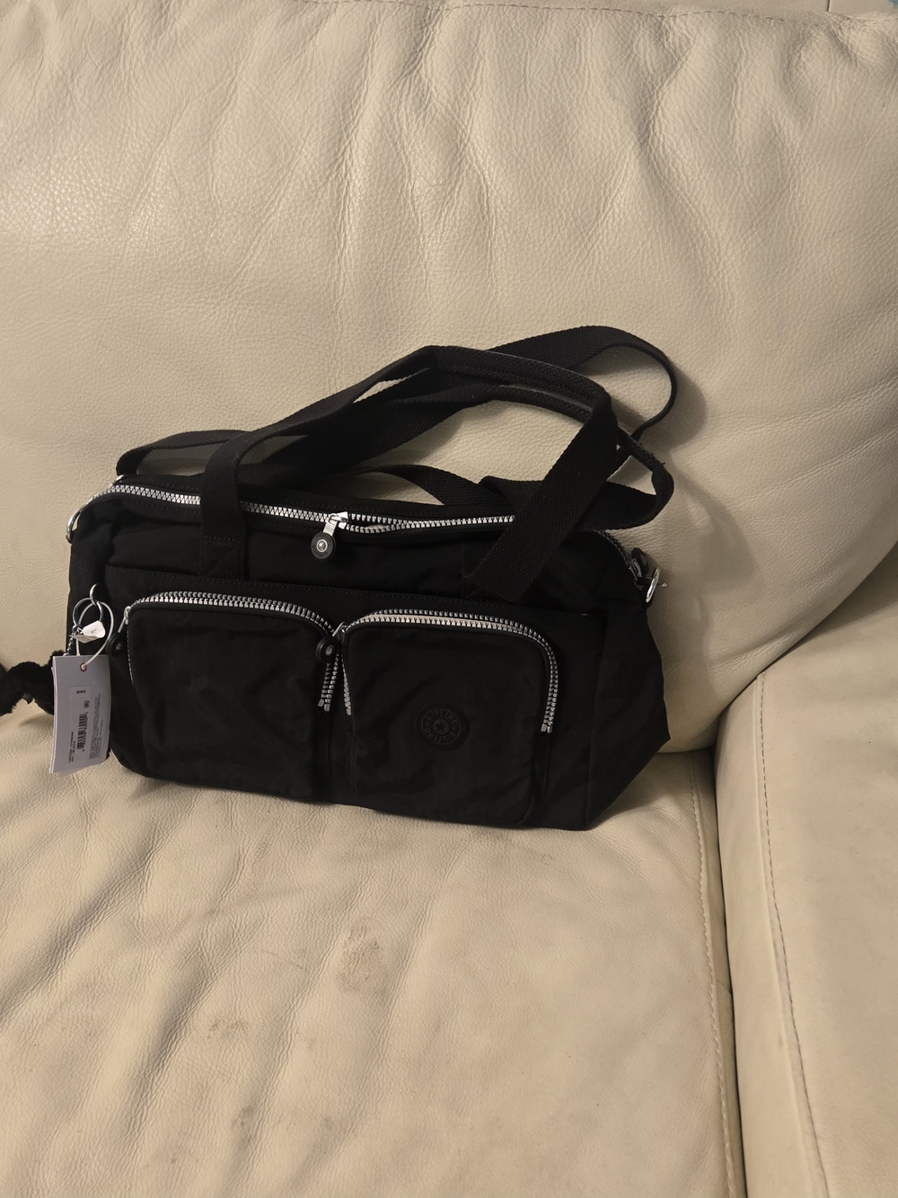 Kipling Black Men's Messenger Crossbody Bag with Dual Front Pockets
